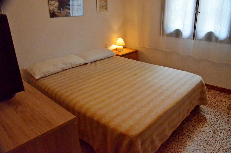 Bedroom 2, Villa Font, Tarragona