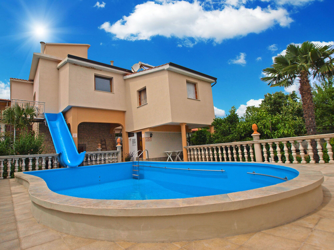 Sport & Beauty 5, Apartments Lillian 811, Medulin
