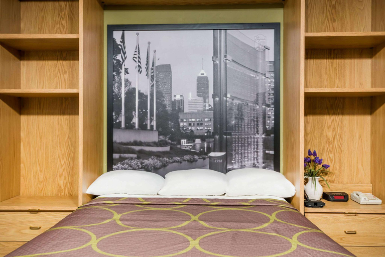 Bedroom 2, Super 8 By Wyndham Jasper, Dubois