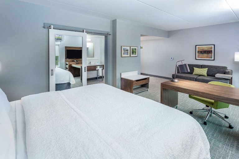 Bedroom 3, Hampton Inn & Suites Saraland Mobile, Mobile