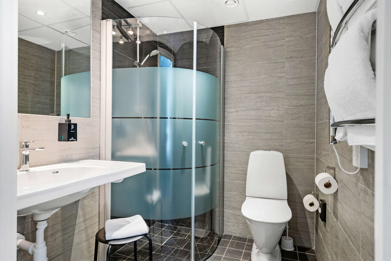 Bathroom 4, Best Western Plus John Bauer Hotel, Jönköping