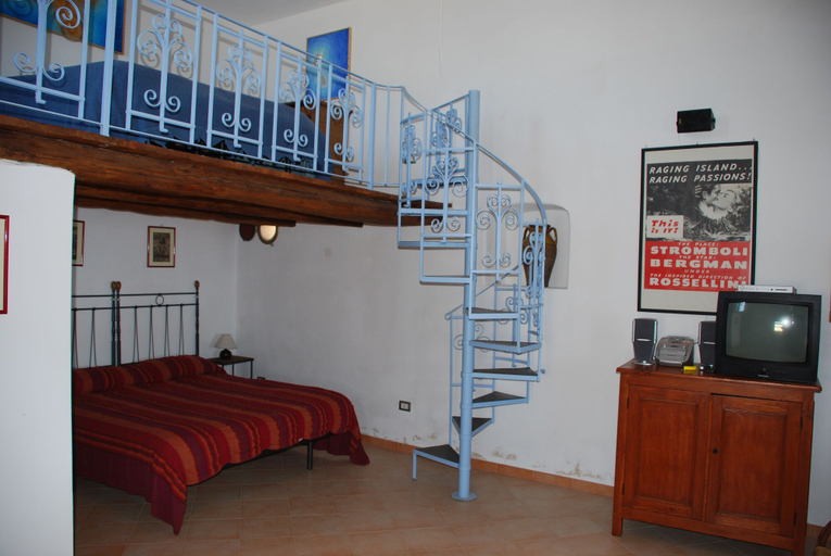 Bedroom 2, Particular, Messina