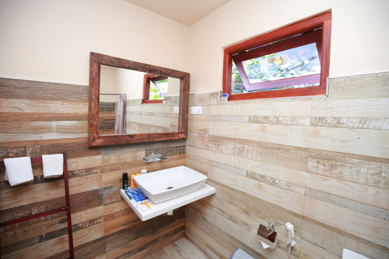 Bathroom 4, Tina Nature Villa, Ella