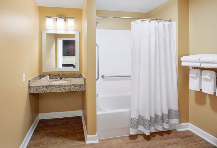 Bathroom 4, TownePlace Suites by Marriott San Antonio Northwest, Bexar