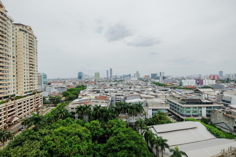 Exterior & Views, Cozy And Tidy Studio Apartment Mangga Dua Residence, Central Jakarta