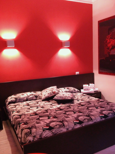 Bedroom 3, Chroma Tessera, Rome