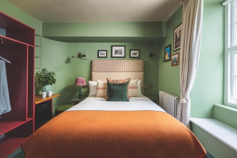 Bedroom 3, Rock Point Inn, Dorset