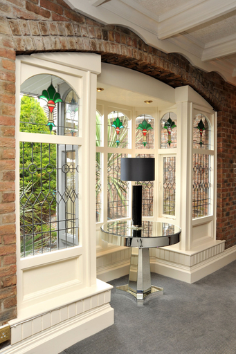 Exterior & Views 2, Treacys Oakwood Hotel
