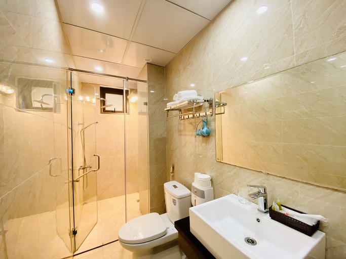Bathroom 5, O Zoli Home, Ninh Bình