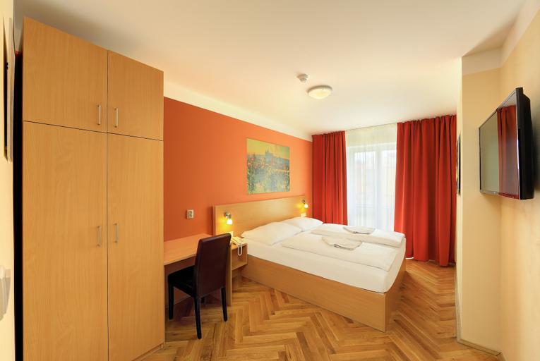 Bedroom 2, Residence Bene, Praha 7
