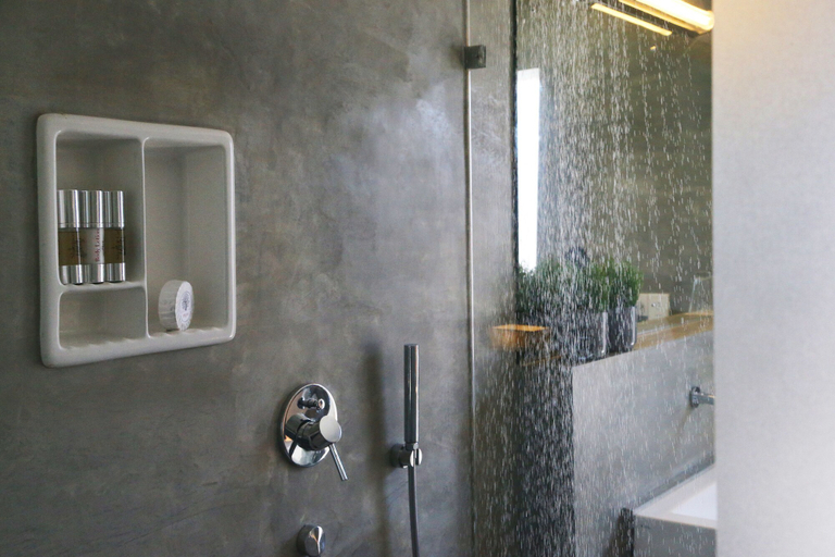 Bathroom 5, Anilana Pasikuda, Koralai Pattu (Valachchenai)