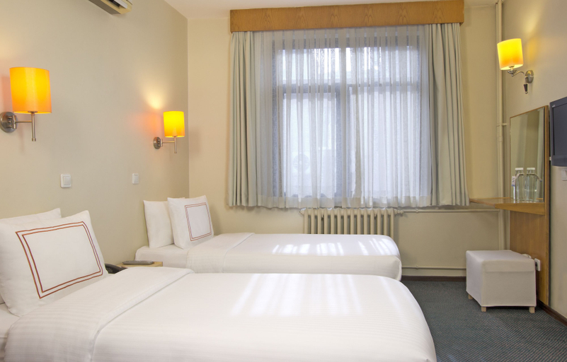 Bedroom 3, Hotel Ilkay, Fatih