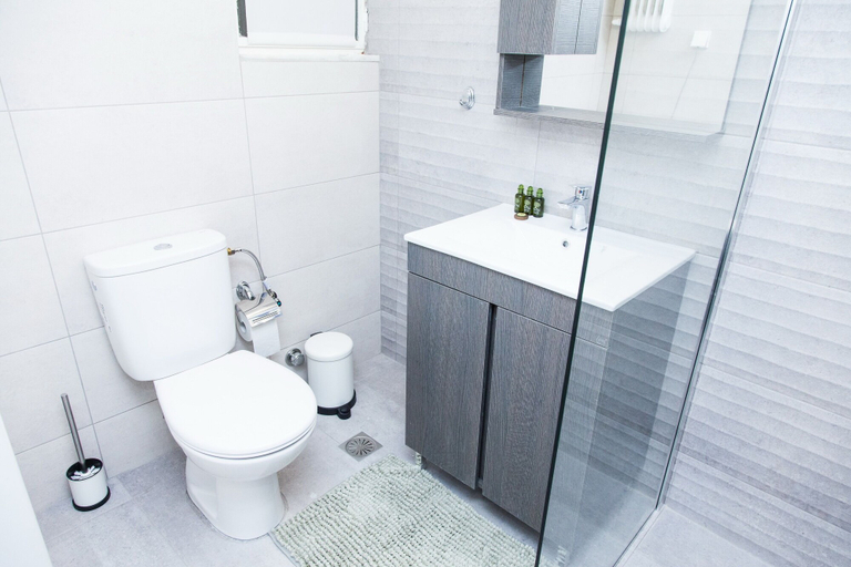 Bathroom 3, Modern beauty in central area, Attica