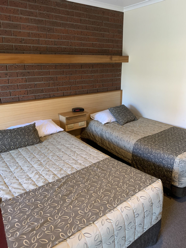 Bedroom 14