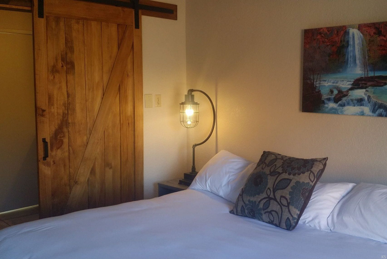 Bedroom 4, Red Agave Resort, Yavapai