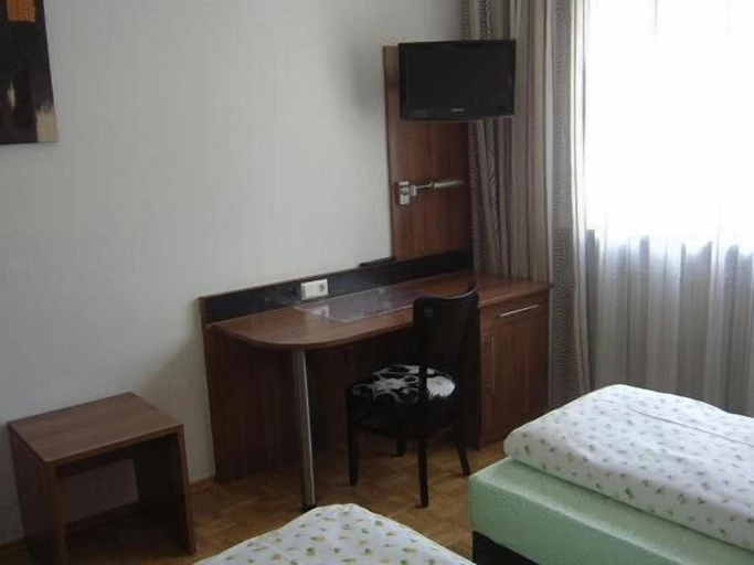 Bedroom 4, Hotel Gasthof Stern, Unterallgäu