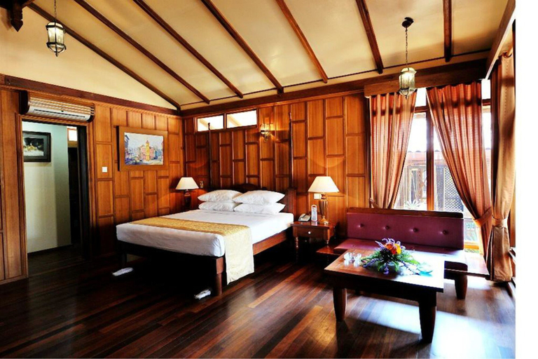 Bedroom, Hotel Pyin Oo Lwin, Mandalay