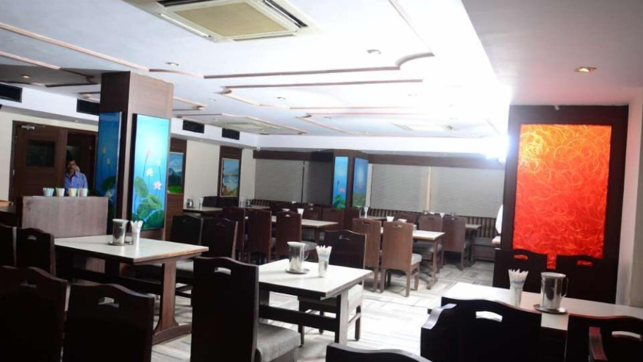 Food & Drinks, Jaya Residency, East Godavari