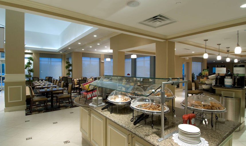 Food & Drinks 5, Hilton Garden Inn Mount Holly/Westampton, Burlington