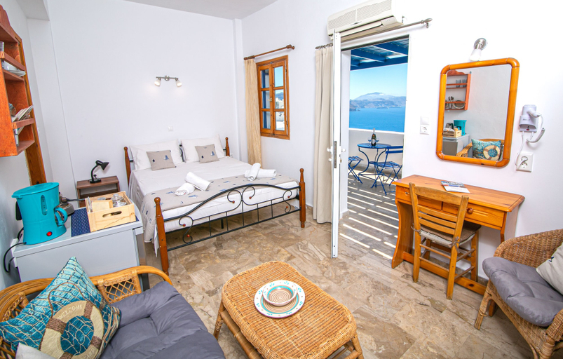 Bedroom 5, Stelios Rooms, South Aegean