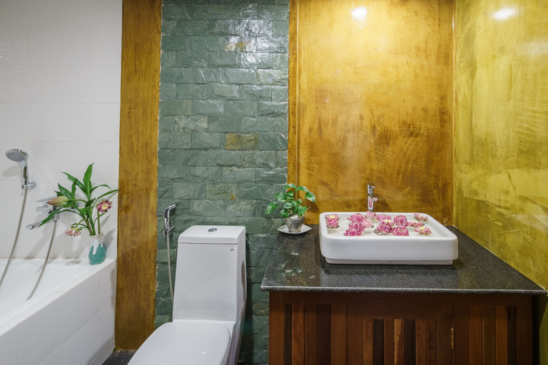 Bathroom 5, NorakSoeng Angkor Hotel, Siem Reap