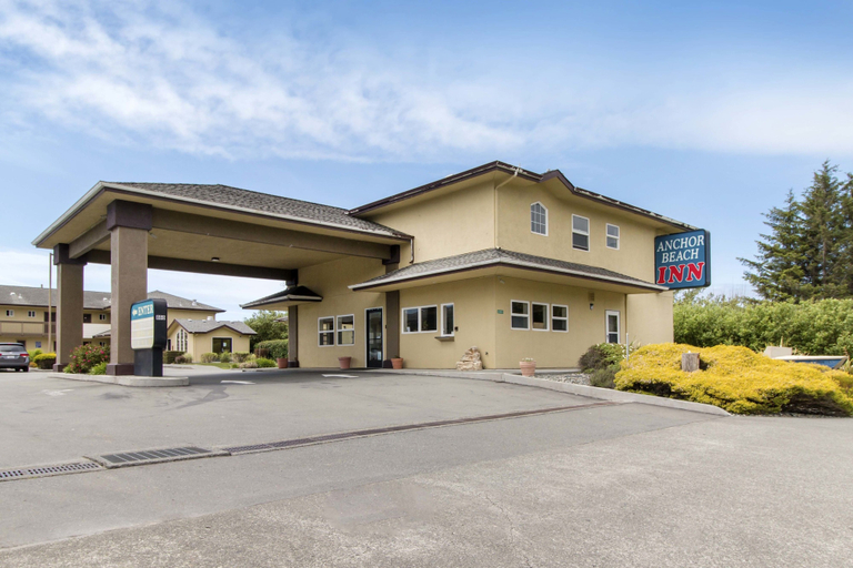 Exterior & Views 2, Anchor Beach Inn, Del Norte