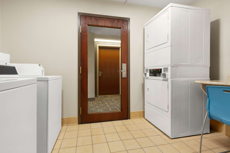 Bathroom 4, Hampton Inn Denver-West/Golden, Jefferson