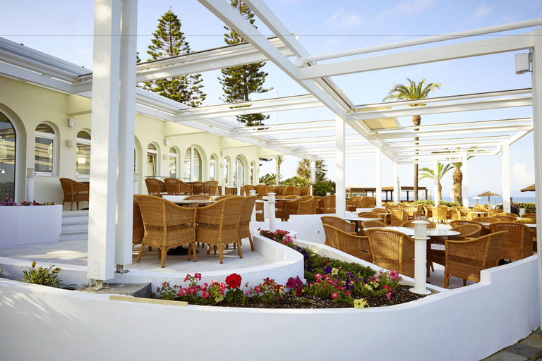 Food & Drinks 5, ROBINSON KYLLINI BEACH, West Greece