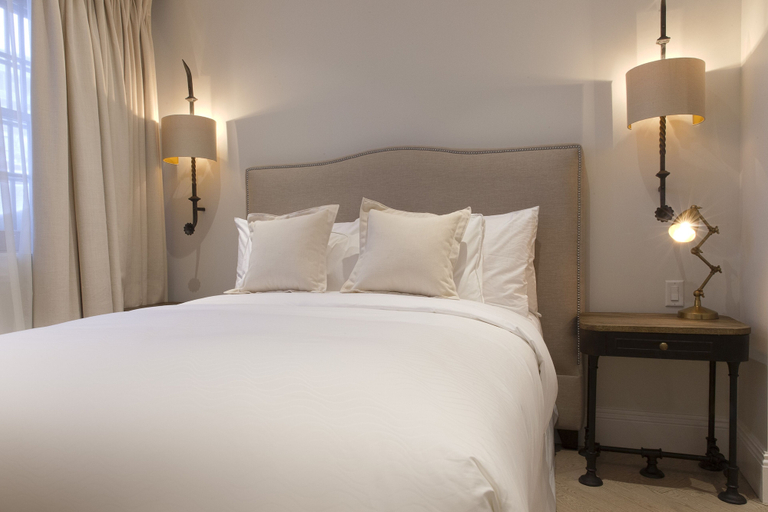 Bedroom 3, Hotel Port Royal, Communauté-Urbaine-de-Québec