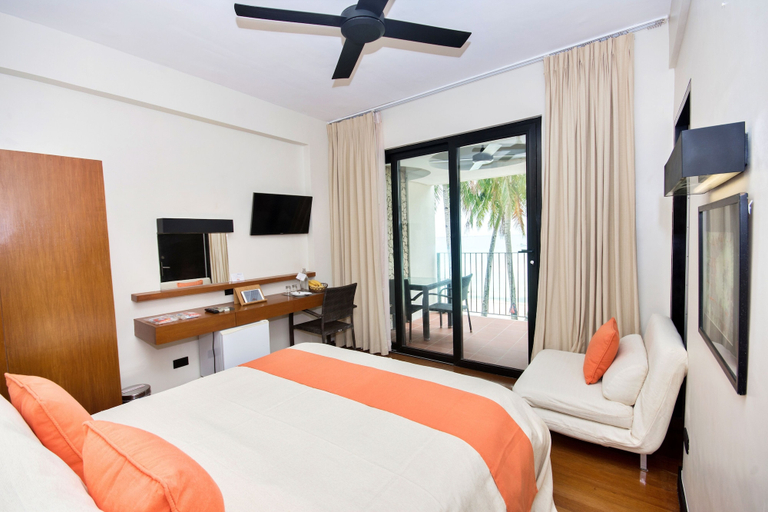 Bedroom 2, Watercolors Boracay Dive Resort, Malay