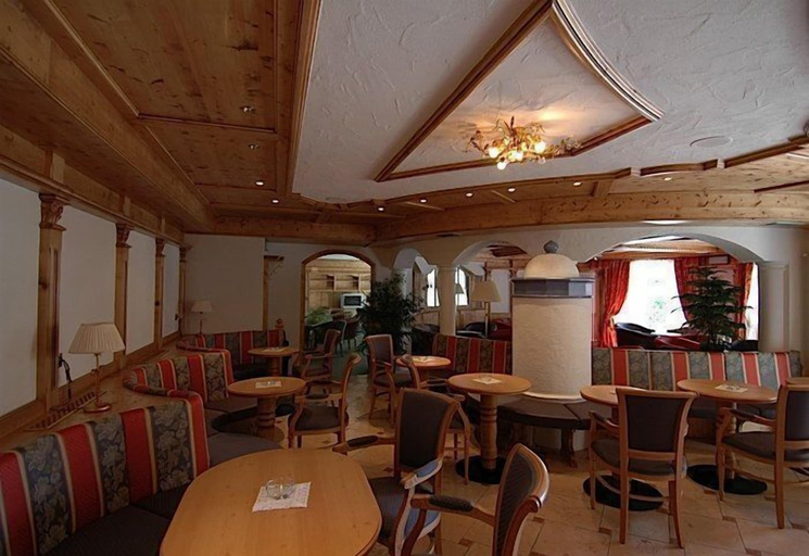 Food & Drinks 5, Residence Pez Gajard, Trento