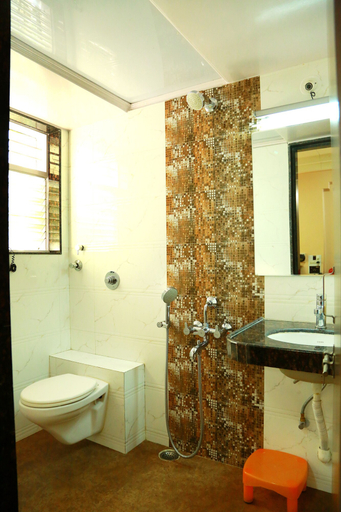 Bathroom 5, Hotel Shreyas, Pune