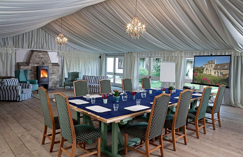 Food & Drinks 3, The Moonraker Hotel, Wiltshire