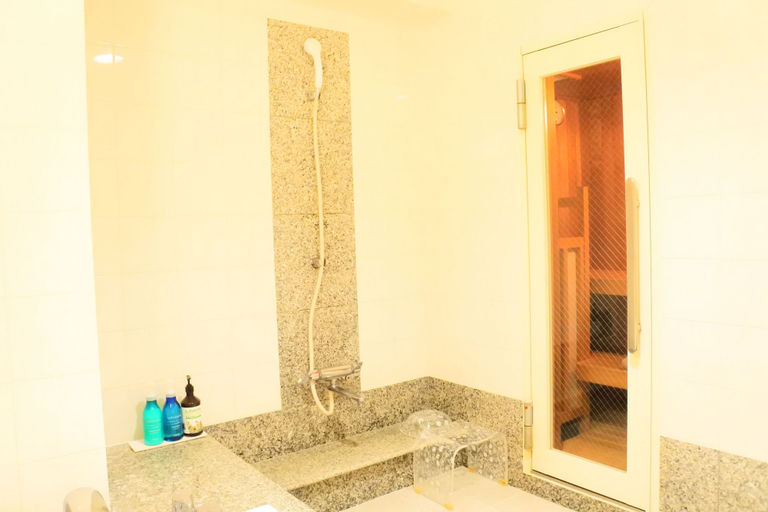 Bathroom 4, Hotel Sunset Terrace, Chatan