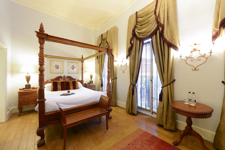 Bedroom 3, Twenty Nevern Square Hotel, London