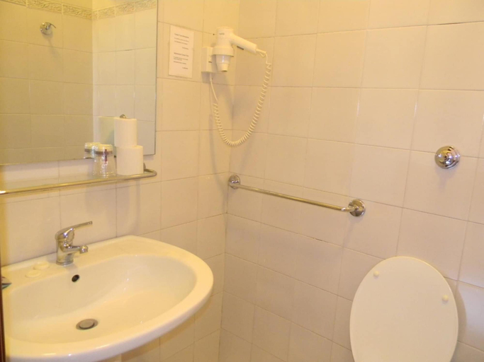 Bathroom 4, Hotel Primavera, Rome