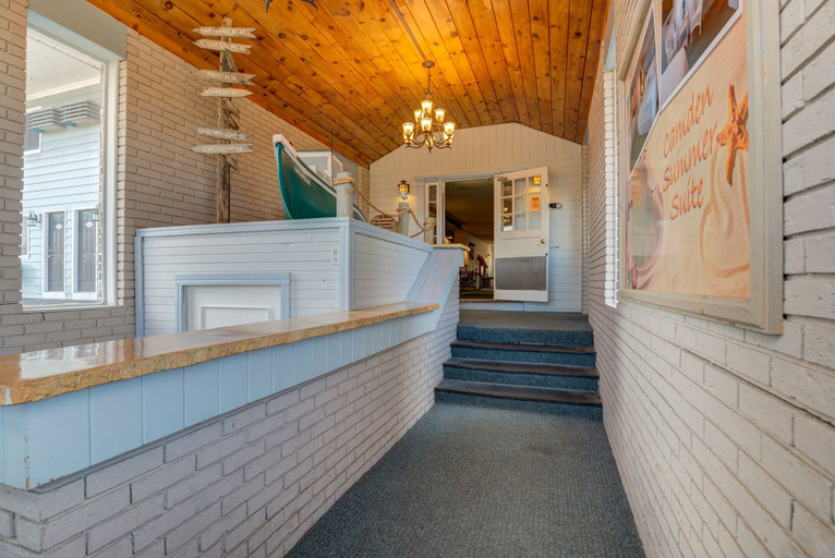 Others 5, Vacationland Inn & Suites, Penobscot