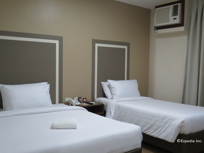 Bedroom 28