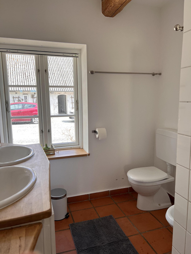 Bathroom 4, Moorhuus, Nordfriesland
