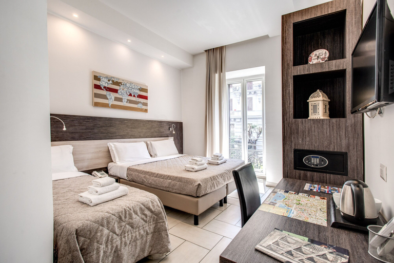 Bedroom 4, Napoli Suite, Napoli