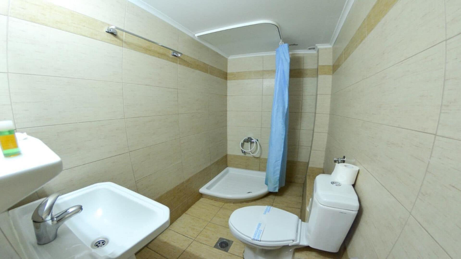 Bathroom 4, Nea Metropolis, Central Macedonia