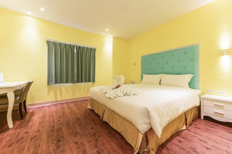 Bedroom 4, Lion King Hotel, Kaohsiung