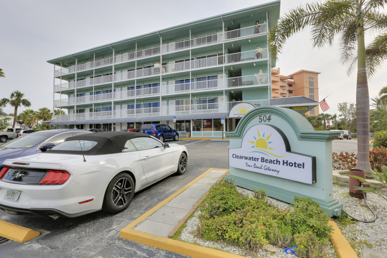 Exterior & Views 2, Clearwater Beach Hotel, Pinellas