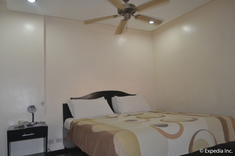 Bedroom 2, Boomerang Hotel, Angeles City