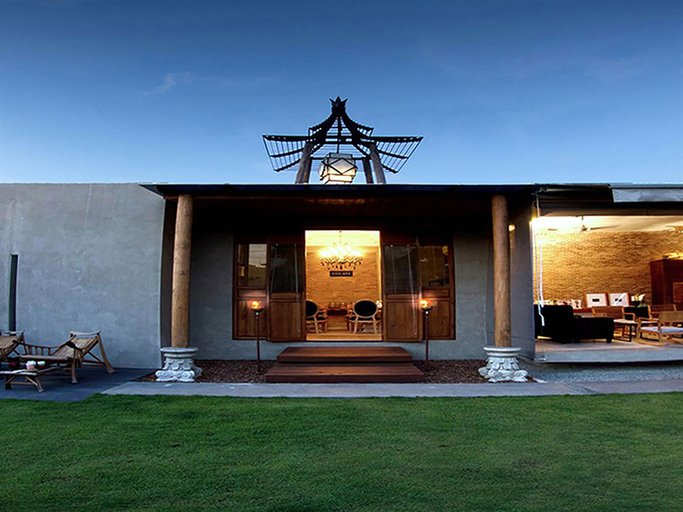 Exterior & Views 2, Villa Villa Pattaya, Bang Lamung
