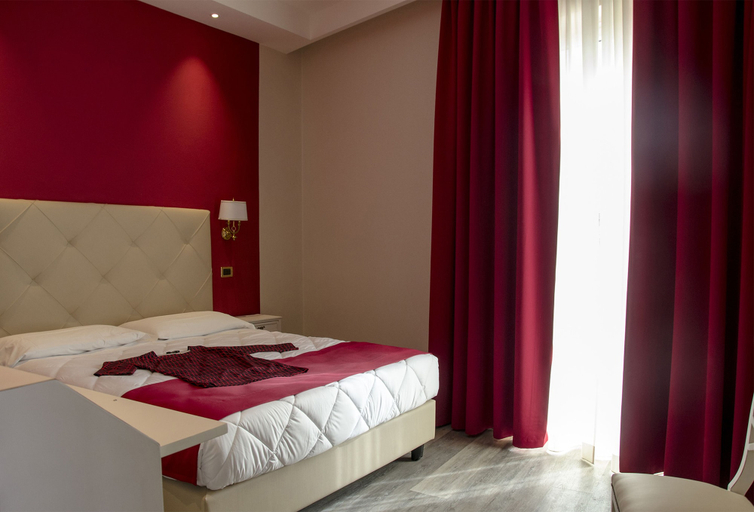 Bedroom 4, Settentrionale Esplanade, Pistoia