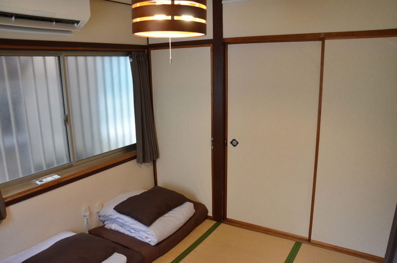 Bedroom 5, Peace House Abeno - Hostel, Osaka