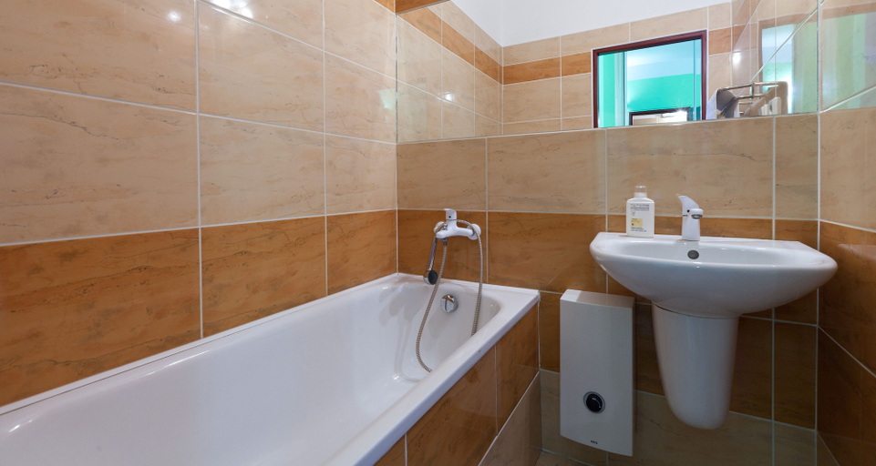 Bathroom 4, Hotel N, Znojmo