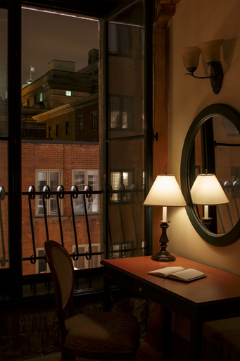 Food & Drinks 5, Auberge du Vieux-Port, Montréal