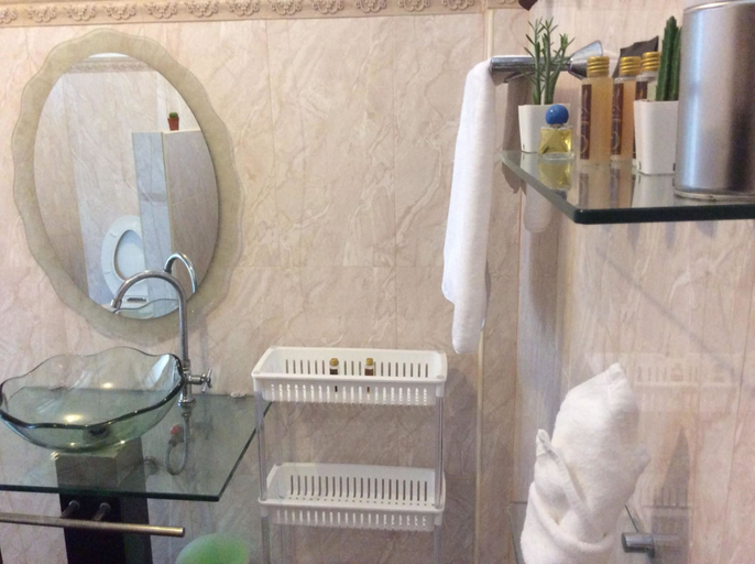 Bathroom 5, Naturbliss Resort Village, Khan Na Yao